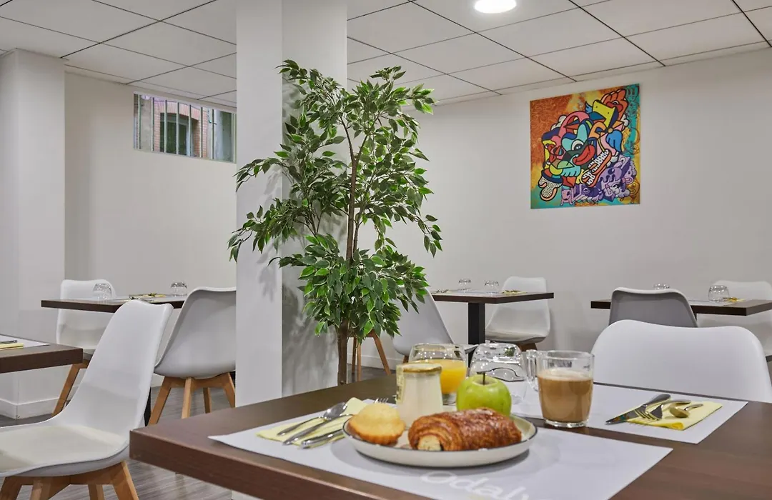 Appart'Hotel Odalys City - Toulouse Centre Gare-1